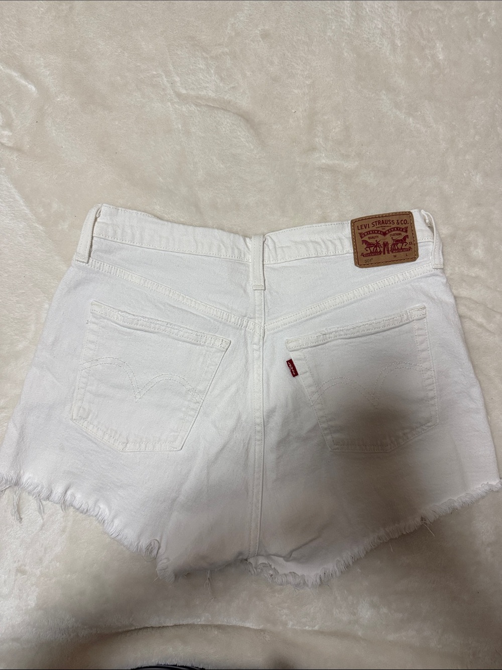 Levi's 501 White High-Rise Frayed Denim Shorts - Picture 3 of 5